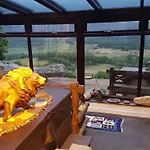 Дом отдыха The Big 